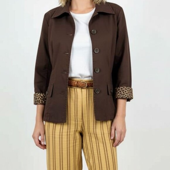 Versatile Chico's Brown Jacket with Unique Animal Print Cuffs & Lining, Size 2 - Picture 3 of 4
